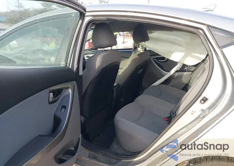 2012 Hyundai Elantra Gls (Ulsan Plant) z USA, uszkodzony, nr VIN KMHDH4AE5CU366573